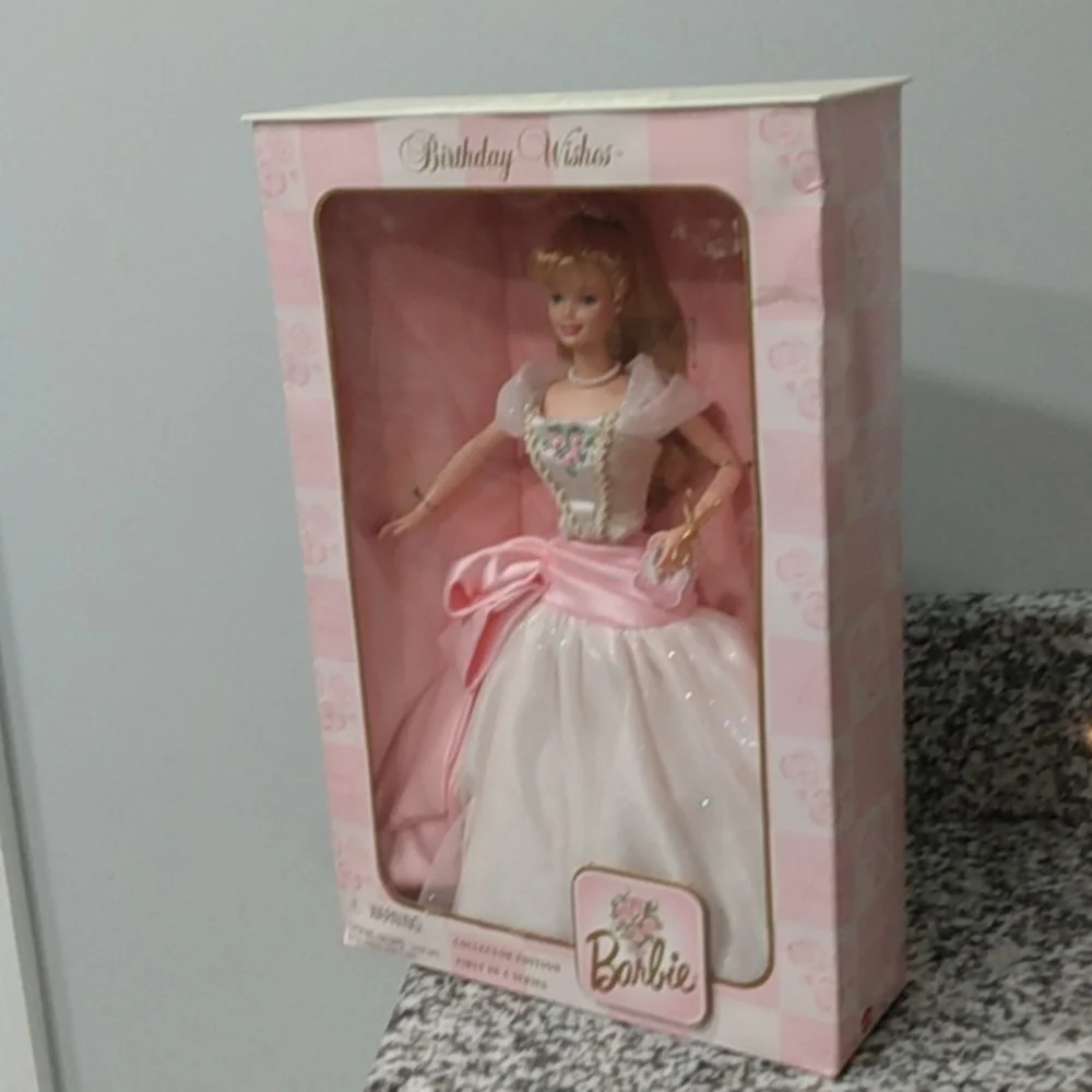NEW, Birthday Wishes 1998 Collectors Edition Barbie - Picture 3 of 16